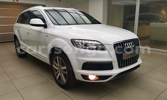 Buy Used Audi Q7 White Car in Ezulwini in Hhohho Buy Used Audi Q7 White Car in Ezulwini in Hhohho
