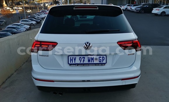 Acheter Occasion Voiture Volkswagen Tiguan Blanc à Mbabane, Manzini Acheter Occasion Voiture Volkswagen Tiguan Blanc à Mbabane, Manzini