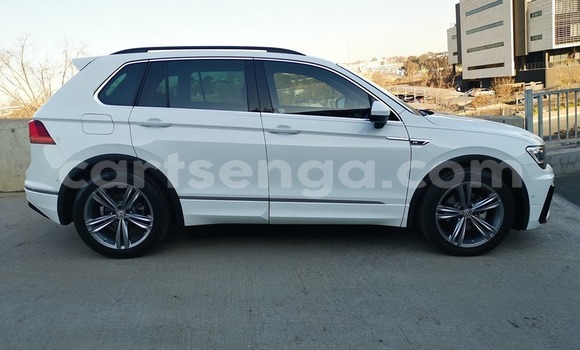 Acheter Occasion Voiture Volkswagen Tiguan Blanc à Mbabane, Manzini Acheter Occasion Voiture Volkswagen Tiguan Blanc à Mbabane, Manzini