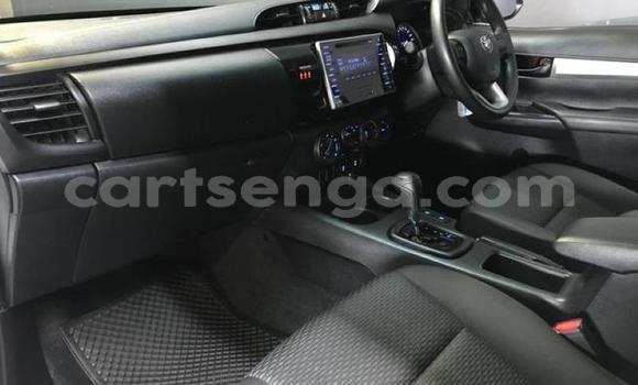 Buy Used Toyota Hilux White Car in Ezulwini in Hhohho Buy Used Toyota Hilux White Car in Ezulwini in Hhohho