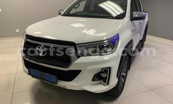 Buy Used Toyota Hilux White Car in Manzini in Manzini Buy Used Toyota Hilux White Car in Manzini in Manzini