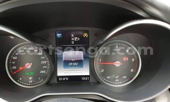 Acheter Occasion Voiture Mercedes‒Benz C–Class Gris à Manzini, Manzini Acheter Occasion Voiture Mercedes‒Benz C–Class Gris à Manzini, Manzini