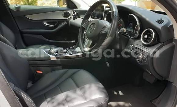 Acheter Occasion Voiture Mercedes‒Benz C–Class Gris à Manzini, Manzini Acheter Occasion Voiture Mercedes‒Benz C–Class Gris à Manzini, Manzini