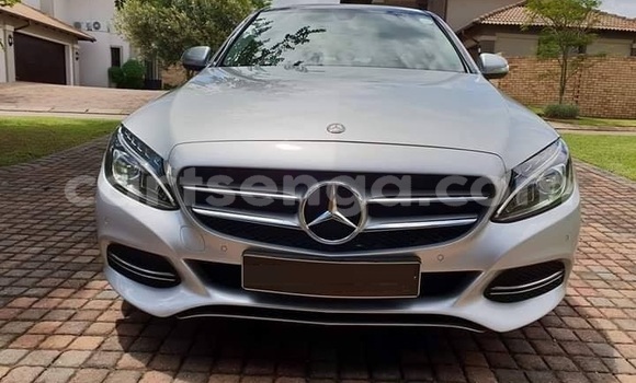 Acheter Occasion Voiture Mercedes‒Benz C–Class Gris à Manzini, Manzini Acheter Occasion Voiture Mercedes‒Benz C–Class Gris à Manzini, Manzini
