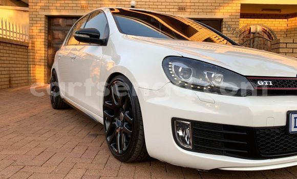 Buy Used Volkswagen Golf GTI White Car in Big Bend in Lubombo Buy Used Volkswagen Golf GTI White Car in Big Bend in Lubombo
