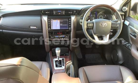Buy Used Toyota Fortuner White Car in Ezulwini in Hhohho Buy Used Toyota Fortuner White Car in Ezulwini in Hhohho