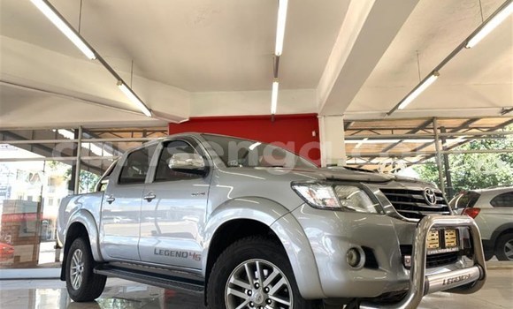 Buy Used Toyota Hilux White Car in Mbabane in Manzini Buy Used Toyota Hilux White Car in Mbabane in Manzini