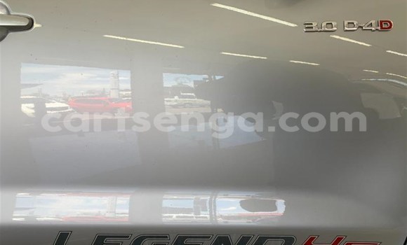 Buy Used Toyota Hilux White Car in Mbabane in Manzini Buy Used Toyota Hilux White Car in Mbabane in Manzini