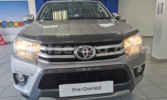 Buy Used Toyota Hilux Silver Car in Mbabane in Manzini Buy Used Toyota Hilux Silver Car in Mbabane in Manzini