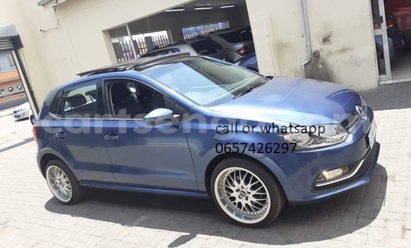 Acheter Occasion Voiture Volkswagen Polo Bleu à Bulembu, Hhohho Acheter Occasion Voiture Volkswagen Polo Bleu à Bulembu, Hhohho