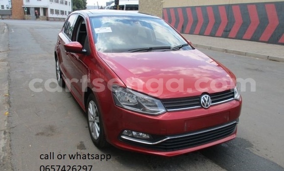 Nunua Ilio tumika Volkswagen Polo Red Gari ndani ya Big Bend nchini Wilaya ya Lubombo Nunua Ilio tumika Volkswagen Polo Red Gari ndani ya Big Bend nchini Wilaya ya Lubombo