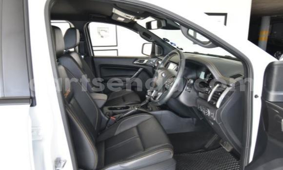 Nunua Ilio tumika Ford Ranger White Gari ndani ya Mbabane nchini Manzini Nunua Ilio tumika Ford Ranger White Gari ndani ya Mbabane nchini Manzini