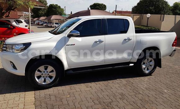 Buy Used Toyota Hilux White Car in Big Bend in Lubombo District Buy Used Toyota Hilux White Car in Big Bend in Lubombo District
