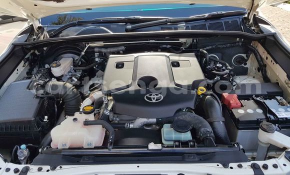 Buy Used Toyota Hilux White Car in Big Bend in Lubombo District Buy Used Toyota Hilux White Car in Big Bend in Lubombo District