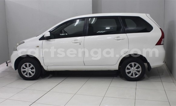 Buy Used Toyota Avanza White Car in Mbabane in Manzini Buy Used Toyota Avanza White Car in Mbabane in Manzini