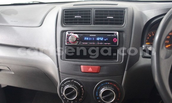 Buy Used Toyota Avanza White Car in Mbabane in Manzini Buy Used Toyota Avanza White Car in Mbabane in Manzini