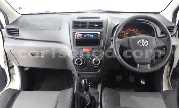 Buy Used Toyota Avanza White Car in Mbabane in Manzini Buy Used Toyota Avanza White Car in Mbabane in Manzini