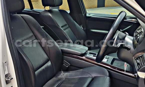 Acheter Occasion Voiture BMW X5 M Blanc à Mbabane, Manzini Acheter Occasion Voiture BMW X5 M Blanc à Mbabane, Manzini