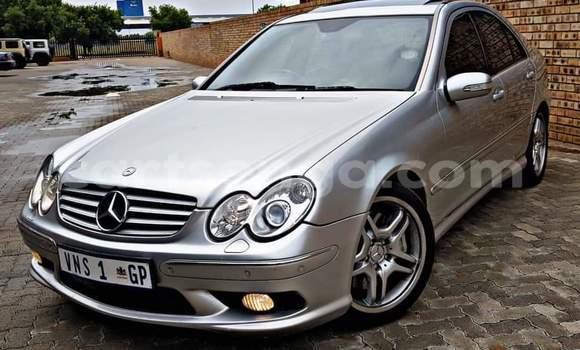 Nunua Ilio tumika Mercedes‒Benz C-klasse AMG Silver Gari ndani ya Ezulwini nchini Hhohho Nunua Ilio tumika Mercedes‒Benz C-klasse AMG Silver Gari ndani ya Ezulwini nchini Hhohho
