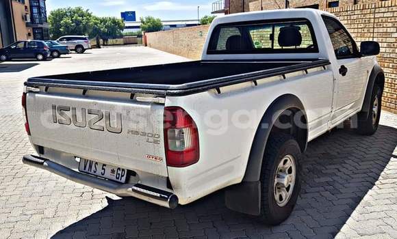 Acheter Occasion Voiture Isuzu KB Blanc à Ezulwini, Hhohho Acheter Occasion Voiture Isuzu KB Blanc à Ezulwini, Hhohho