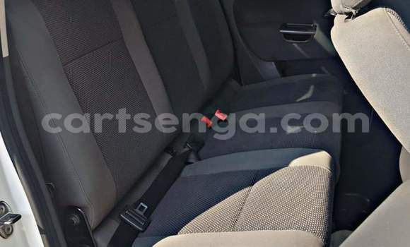 Nunua Ilio tumika Volkswagen Amarok White Gari ndani ya Manzini nchini Manzini Nunua Ilio tumika Volkswagen Amarok White Gari ndani ya Manzini nchini Manzini