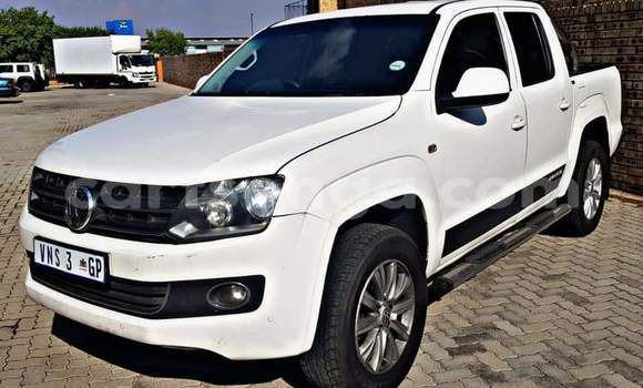 Nunua Ilio tumika Volkswagen Amarok White Gari ndani ya Manzini nchini Manzini Nunua Ilio tumika Volkswagen Amarok White Gari ndani ya Manzini nchini Manzini