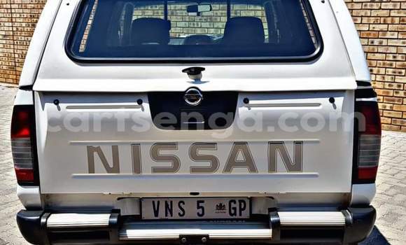 Buy Used Nissan NP 300 White Car in Nhlangano in Shiselweni District Buy Used Nissan NP 300 White Car in Nhlangano in Shiselweni District