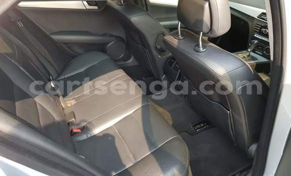Acheter Occasion Voiture Mercedes‒Benz C–Class Gris à Ezulwini, Hhohho Acheter Occasion Voiture Mercedes‒Benz C–Class Gris à Ezulwini, Hhohho