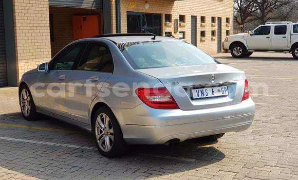 Acheter Occasion Voiture Mercedes‒Benz C–Class Gris à Ezulwini, Hhohho Acheter Occasion Voiture Mercedes‒Benz C–Class Gris à Ezulwini, Hhohho