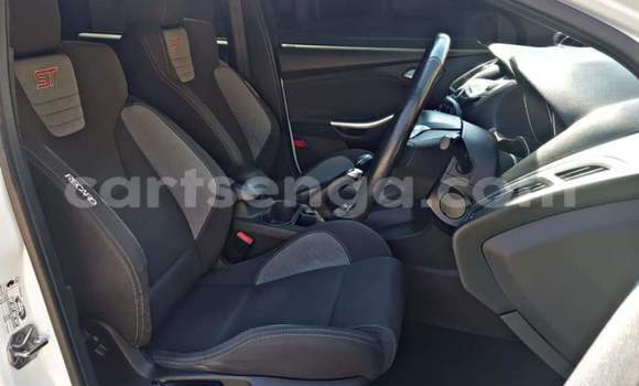 Acheter Occasion Voiture Ford Focus ST Blanc à Manzini, Manzini Acheter Occasion Voiture Ford Focus ST Blanc à Manzini, Manzini