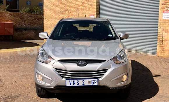 Nunua Ilio tumika Hyundai ix35 Silver Gari ndani ya Manzini nchini Manzini Nunua Ilio tumika Hyundai ix35 Silver Gari ndani ya Manzini nchini Manzini