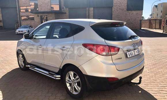 Nunua Ilio tumika Hyundai ix35 Silver Gari ndani ya Manzini nchini Manzini Nunua Ilio tumika Hyundai ix35 Silver Gari ndani ya Manzini nchini Manzini