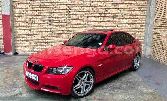 Acheter Occasion Voiture BMW 3–Series Rouge à Hlatikulu, Shiselweni District Acheter Occasion Voiture BMW 3–Series Rouge à Hlatikulu, Shiselweni District