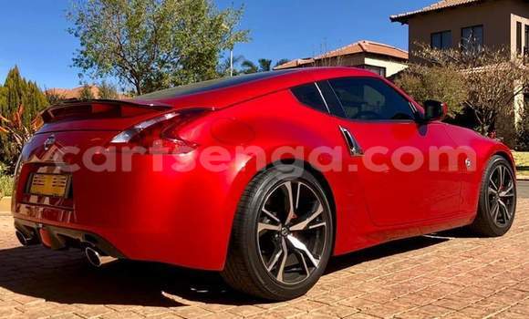 Acheter Occasion Voiture Nissan 370Z Rouge à Manzini, Manzini Acheter Occasion Voiture Nissan 370Z Rouge à Manzini, Manzini