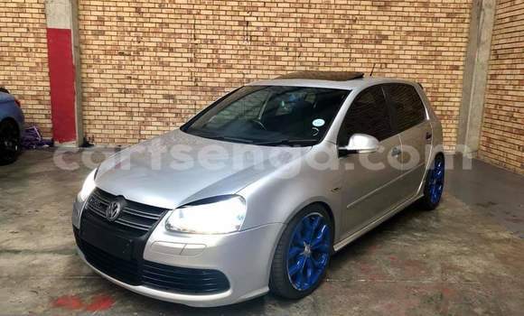Acheter Occasion Voiture Volkswagen Golf R32 Gris à Hlatikulu, Shiselweni District Acheter Occasion Voiture Volkswagen Golf R32 Gris à Hlatikulu, Shiselweni District