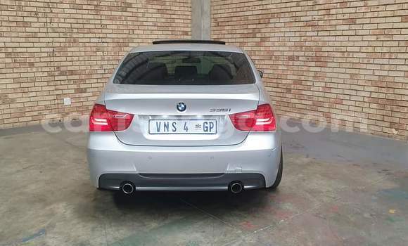 Acheter Occasion Voiture BMW 3–Series Gris à Ezulwini, Hhohho Acheter Occasion Voiture BMW 3–Series Gris à Ezulwini, Hhohho
