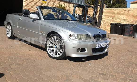 Nunua Ilio tumika BMW 3–Series Silver Gari ndani ya Manzini nchini Manzini Nunua Ilio tumika BMW 3–Series Silver Gari ndani ya Manzini nchini Manzini