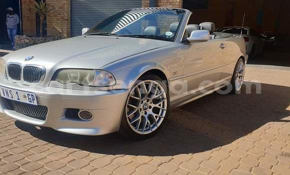 Nunua Ilio tumika BMW 3–Series Silver Gari ndani ya Manzini nchini Manzini Nunua Ilio tumika BMW 3–Series Silver Gari ndani ya Manzini nchini Manzini