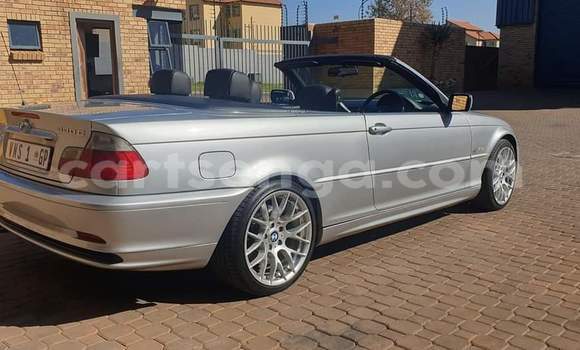 Nunua Ilio tumika BMW 3–Series Silver Gari ndani ya Manzini nchini Manzini Nunua Ilio tumika BMW 3–Series Silver Gari ndani ya Manzini nchini Manzini