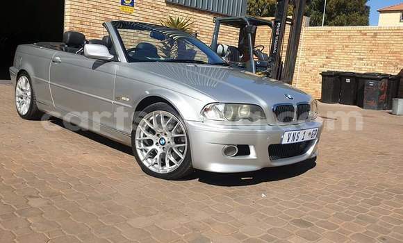 Nunua Ilio tumika BMW 3–Series Silver Gari ndani ya Manzini nchini Manzini Nunua Ilio tumika BMW 3–Series Silver Gari ndani ya Manzini nchini Manzini