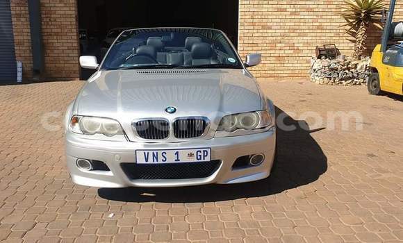 Nunua Ilio tumika BMW 3–Series Silver Gari ndani ya Manzini nchini Manzini Nunua Ilio tumika BMW 3–Series Silver Gari ndani ya Manzini nchini Manzini