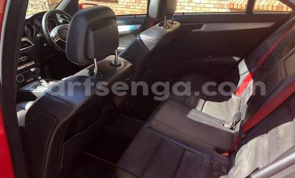 Nunua Ilio tumika Mercedes‒Benz C–Class Red Gari ndani ya Manzini nchini Manzini Nunua Ilio tumika Mercedes‒Benz C–Class Red Gari ndani ya Manzini nchini Manzini