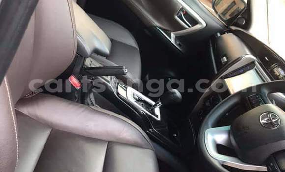 Acheter Occasion Voiture Toyota Fortuner Marron à Mbabane, Manzini Acheter Occasion Voiture Toyota Fortuner Marron à Mbabane, Manzini