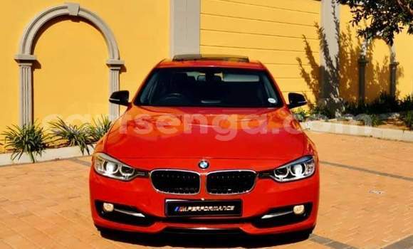 Acheter Occasion Voiture BMW 3–Series Rouge à Hlatikulu, Shiselweni District Acheter Occasion Voiture BMW 3–Series Rouge à Hlatikulu, Shiselweni District
