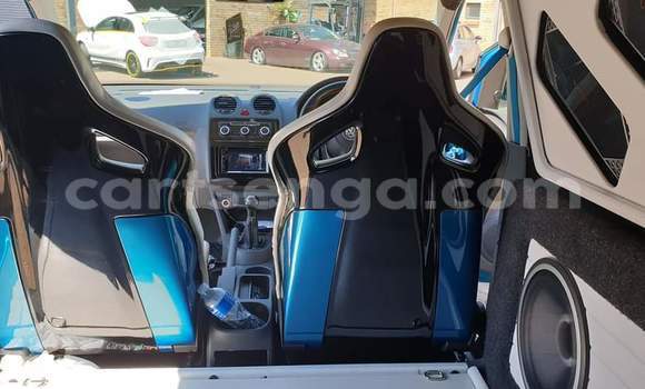 Acheter Occasion Voiture Volkswagen Caddy Bleu à Nhlangano, Shiselweni District Acheter Occasion Voiture Volkswagen Caddy Bleu à Nhlangano, Shiselweni District