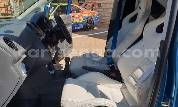 Acheter Occasion Voiture Volkswagen Caddy Bleu à Nhlangano, Shiselweni District Acheter Occasion Voiture Volkswagen Caddy Bleu à Nhlangano, Shiselweni District