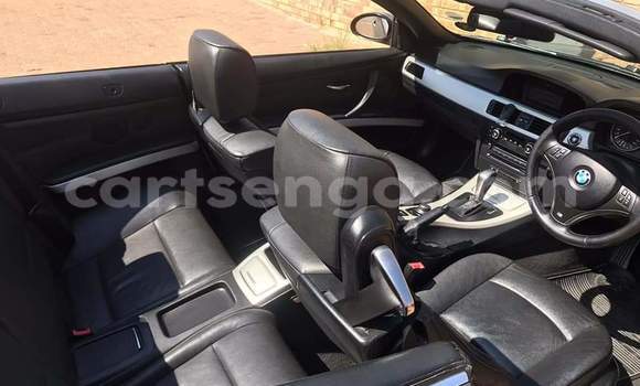 Nunua Ilio tumika BMW 3–Series Silver Gari ndani ya Mbabane nchini Manzini Nunua Ilio tumika BMW 3–Series Silver Gari ndani ya Mbabane nchini Manzini