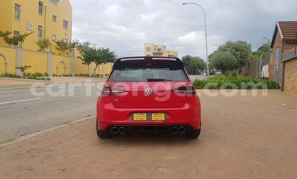 Acheter Occasion Voiture Volkswagen Golf R Rouge à Nhlangano, Shiselweni District Acheter Occasion Voiture Volkswagen Golf R Rouge à Nhlangano, Shiselweni District