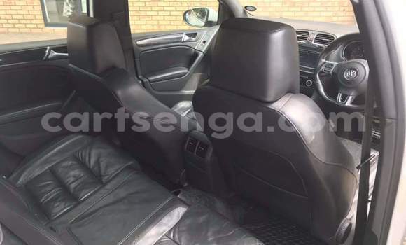 Acheter Occasion Voiture Volkswagen Golf GTI Blanc à Nhlangano, Shiselweni District Acheter Occasion Voiture Volkswagen Golf GTI Blanc à Nhlangano, Shiselweni District