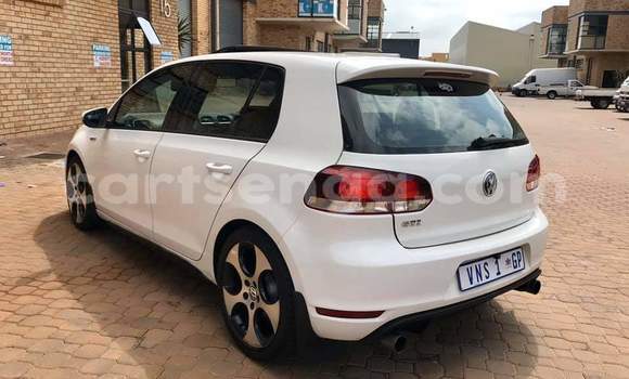 Acheter Occasion Voiture Volkswagen Golf GTI Blanc à Nhlangano, Shiselweni District Acheter Occasion Voiture Volkswagen Golf GTI Blanc à Nhlangano, Shiselweni District